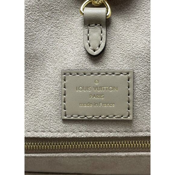 Louis Vuitton OnTheGo Tote MM Turtle Dove Brand New Rare! - Picture 11 of 14